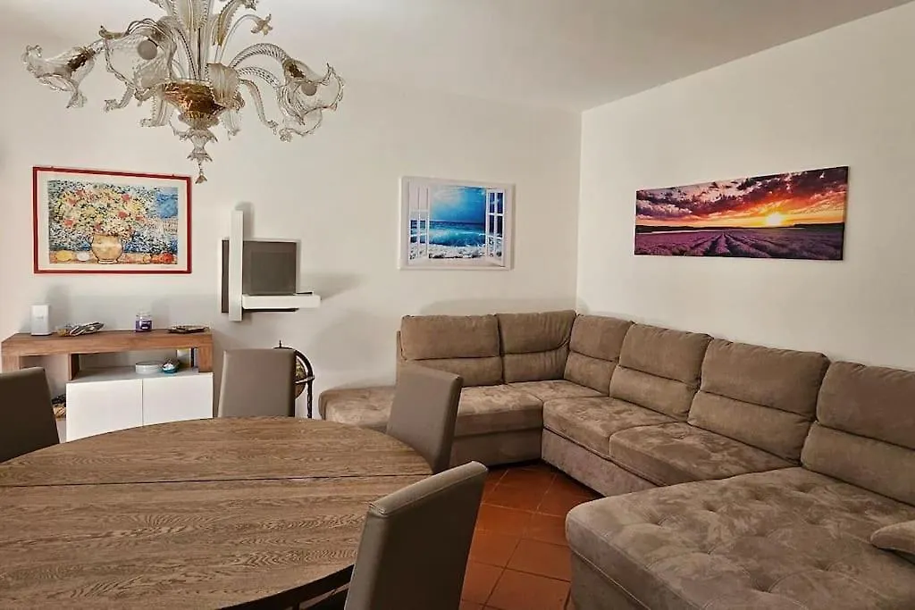 Il Porto Dei Sogni Villa Viareggio