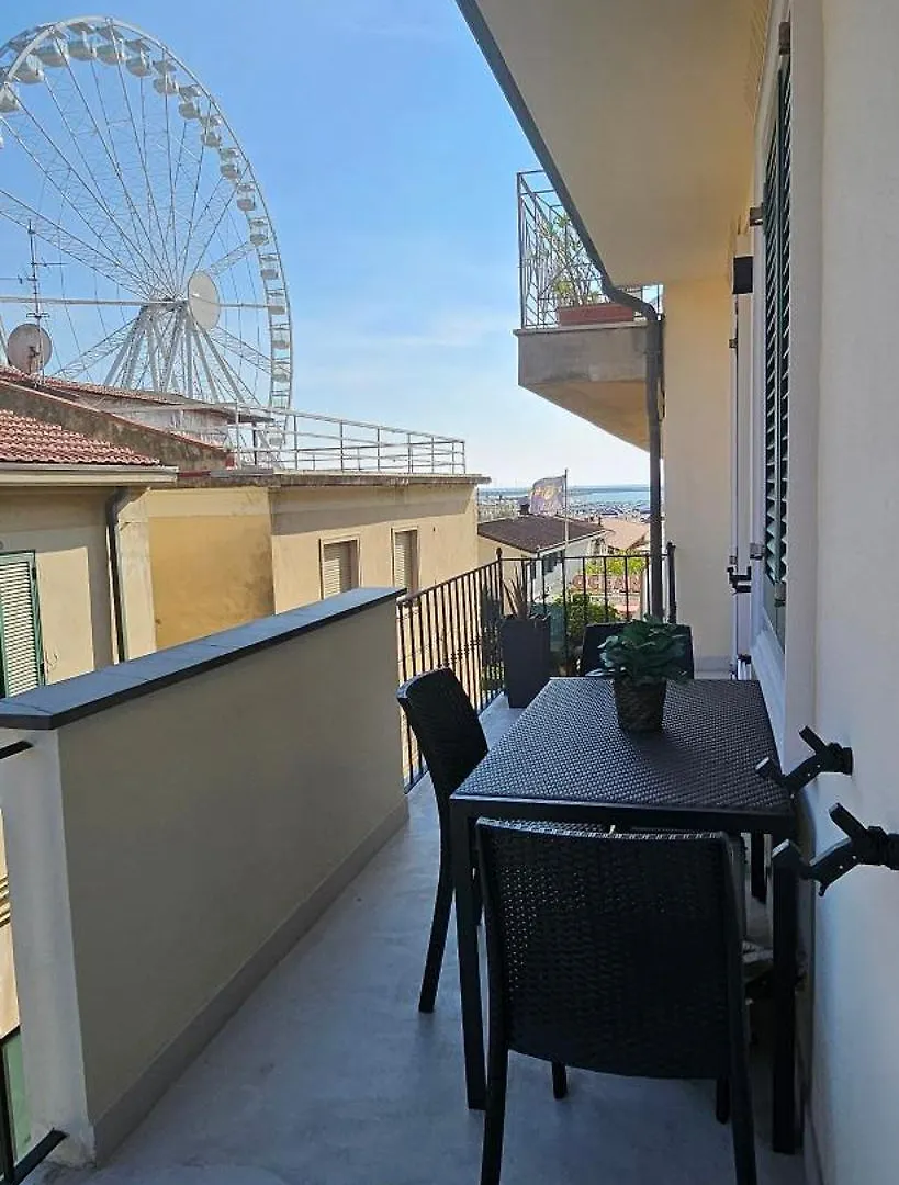 Il Porto Dei Sogni Villa Viareggio Nyaraló